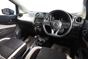 Хетчбэк Nissan Note 2017 года, 1029000 рублей, Новосибирск
