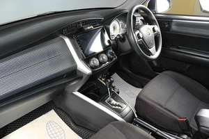 Универсал Toyota Corolla Fielder 2014 года, 1179000 рублей, Тюмень