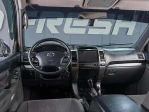 Внедорожник Toyota Land Cruiser Prado 2006 года, 1999000 рублей, Сургут