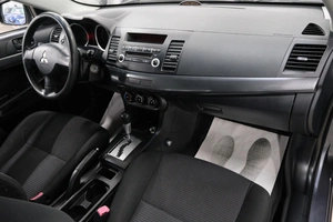 Седан Mitsubishi Lancer 2009 года, 829000 рублей, Омск