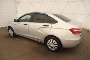 Седан ВАЗ (LADA) Vesta 2020 года, 880000 рублей, Орёл