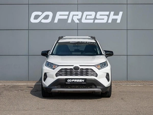 Внедорожник Toyota RAV4 2022 года, 2950000 рублей, Краснодар