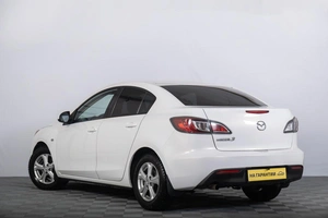 Седан Mazda 3 2010 года, 929000 рублей, Томск