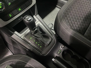 Внедорожник Skoda Yeti 2016 года, 1600000 рублей, Ярославль