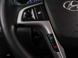 Хетчбэк Hyundai Solaris 2015 года, 1049000 рублей, Воронеж