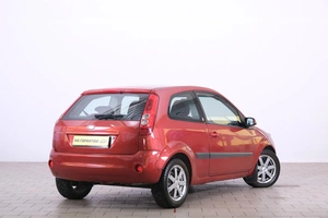 Хетчбэк Ford Fiesta 2008 года, 569000 рублей, Омск