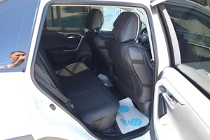 Внедорожник Toyota RAV4 2025 года, 4400000 рублей, Мирное