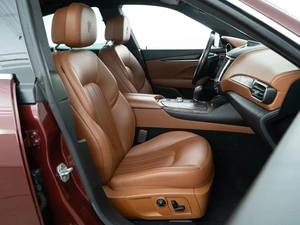 Внедорожник Maserati Levante 2016 года, 3897444 рублей, Москва