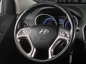 Внедорожник Hyundai ix35 2012 года, 1289000 рублей, Тюмень