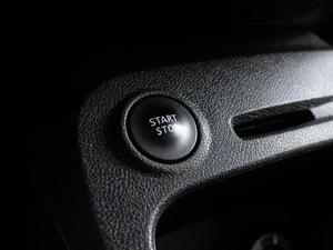 Внедорожник Renault Kaptur 2018 года, 1678000 рублей, Волгоград