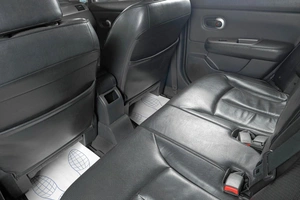 Хетчбэк Nissan Tiida 2007 года, 719000 рублей, Тюмень