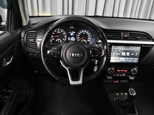 Седан Kia Rio 2017 года, 1198000 рублей, Ставрополь
