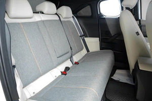 Хетчбэк Mazda MX-30 2020 года, 2349000 рублей, Тюмень