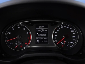 Хетчбэк Audi A1 2011 года, 975444 рублей, Москва