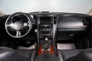 Внедорожник Infiniti FX37 2013 года, 2349000 рублей, Тюмень