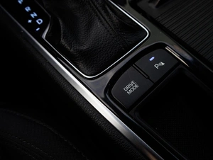 Седан Hyundai Sonata 2017 года, 1599000 рублей, Большой Сочи