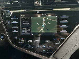 Седан Toyota Camry 2019 года, 2550000 рублей, Кемерово