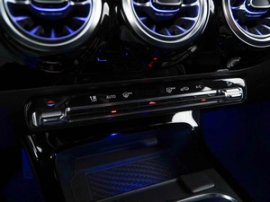 Седан Mercedes-benz A-класс 2021 года, 3120777 рублей, Москва