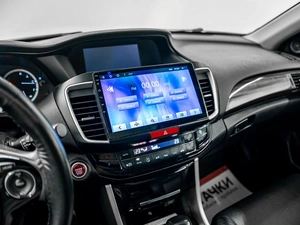 Седан Honda Accord 2016 года, 2350000 рублей, Красноярск