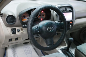 Внедорожник Toyota RAV4 2003 года, 798000 рублей, Солонцы