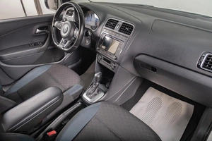 Седан Volkswagen Polo 2019 года, 1249000 рублей, Томск