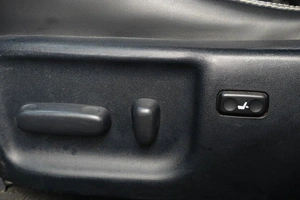 Седан Toyota Avensis 2009 года, 1199000 рублей, Тюмень