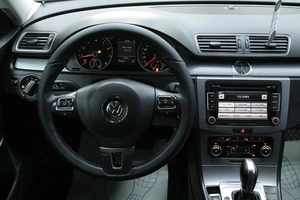 Универсал Volkswagen Passat 2011 года, 1038000 рублей, Солонцы