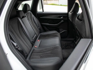 Внедорожник Geely Monjaro 2024 года, 3930000 рублей, Краснодар