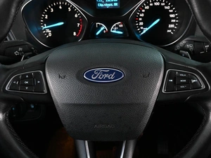 Внедорожник Ford Kuga 2017 года, 1785000 рублей, Аксай