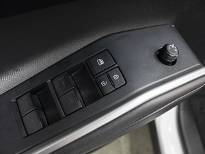 Внедорожник Toyota Highlander 2021 года, 5580000 рублей, Омск