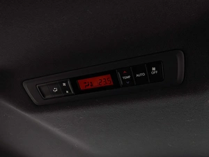 Минивэн Toyota Voxy 2021 года, 3190000 рублей, Краснодар