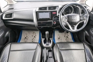 Хетчбэк Honda Fit 2015 года, 999000 рублей, Красноярск