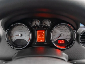 Хетчбэк Peugeot 308 2008 года, 475000 рублей, Красноярск