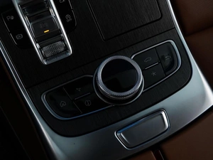 Седан Hongqi H9 2024 года, 4149046 рублей, Москва