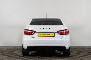 Седан ВАЗ (LADA) Vesta 2021 года, 799000 рублей, Сургут