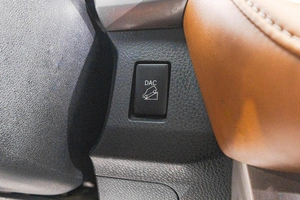 Внедорожник Toyota RAV4 2018 года, 2639000 рублей, Барнаул