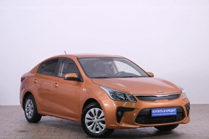 Седан Kia Rio 2017 года, 1199000 рублей, Омск