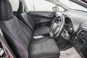 Хетчбэк Toyota Ractis 2011 года, 849000 рублей, Красноярск