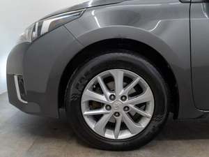 Седан Toyota Corolla 2013 года, 1300000 рублей, Красноярск