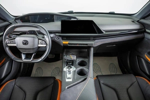 Лифтбек Changan UNI-V 2022 года, 2659000 рублей, Пермь