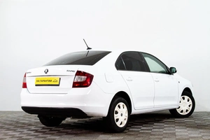Лифтбек Skoda Rapid 2018 года, 679000 рублей, Сургут