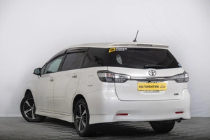 Минивэн Toyota Wish 2013 года, 1299000 рублей, Томск