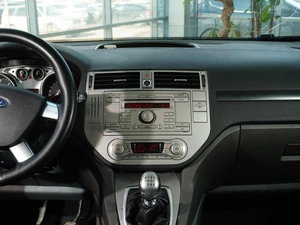 Внедорожник Ford Kuga 2012 года, 980111 рублей, Тверь