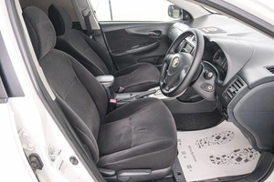 Универсал Toyota Corolla Fielder 2010 года, 899000 рублей, Красноярск