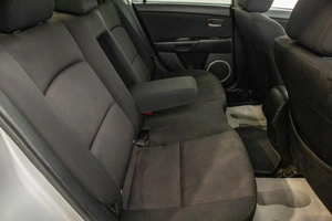 Седан Mazda 3 2007 года, 499000 рублей, Барнаул