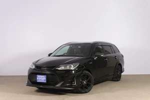 Универсал Toyota Corolla Fielder 2018 года, 1749000 рублей, Новосибирск