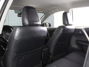 Внедорожник Toyota RAV4 2018 года, 2980000 рублей, Омск