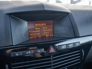 Седан Opel Astra 2012 года, 780000 рублей, Краснодар