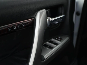 Внедорожник Toyota Land Cruiser 2012 года, 3295055 рублей, Москва