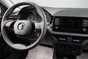 Лифтбек Skoda Rapid 2021 года, 1559000 рублей, Оренбург
